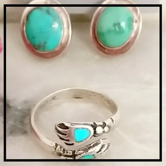 Vintage Navajo Turquoise Sterling Silver Set - Picture 2 of 5